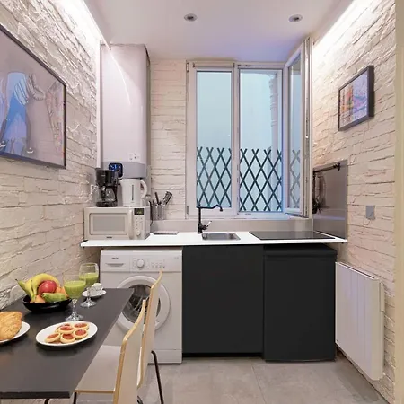 Apartment Bright Modern & Lovely Studio Close To Invalides & Eiffel Tower *